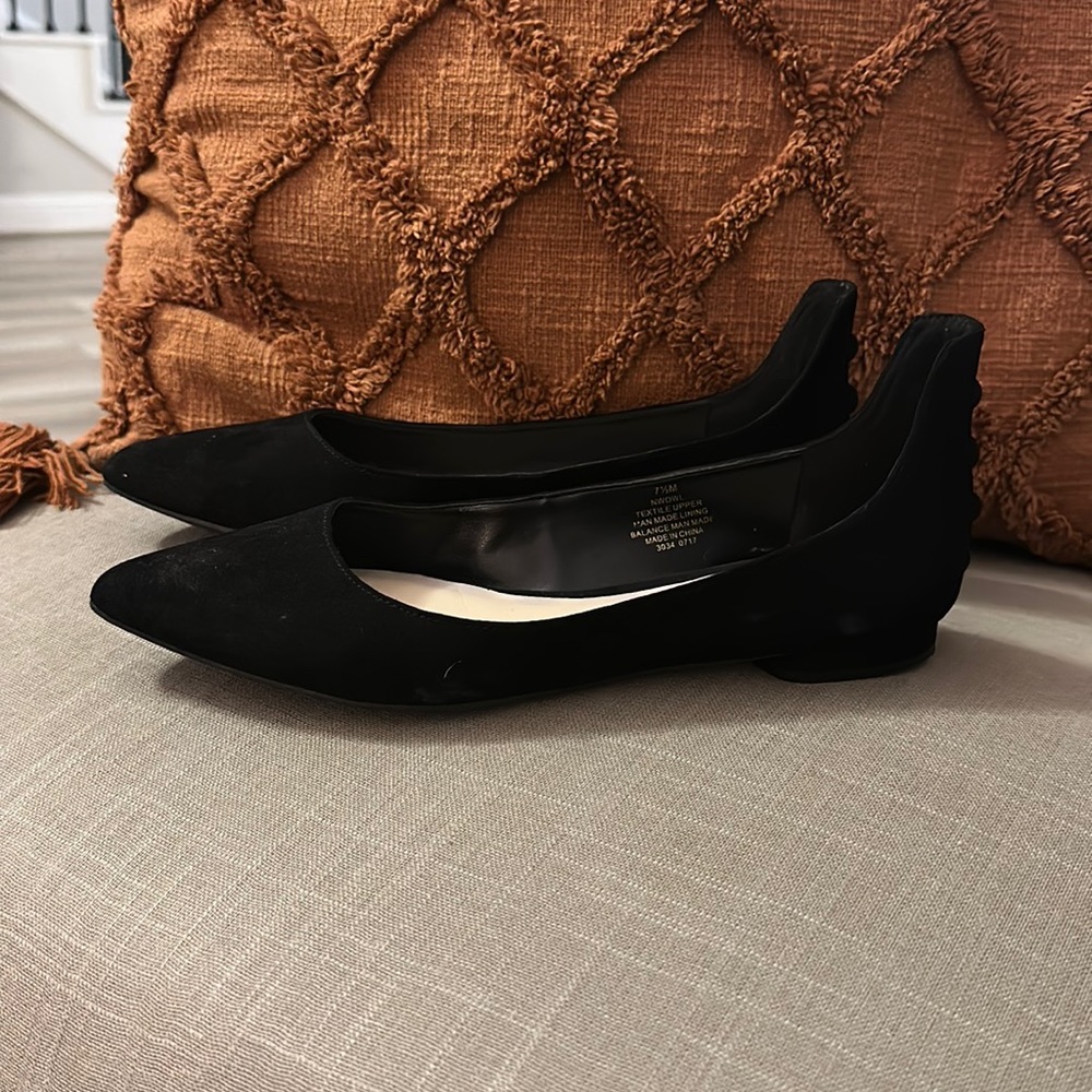 Nine West flats
